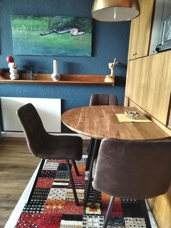 Apartamento Waldeslust Warmbad Mit Balkon Und Privatem Parkplatz Villach Exterior foto